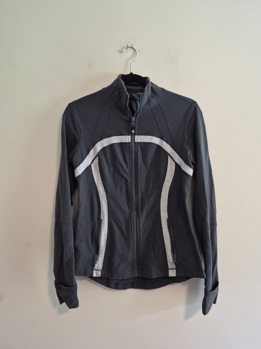 Lululemon 10 Grey Zip Up Lightweight Athletic Sweater
